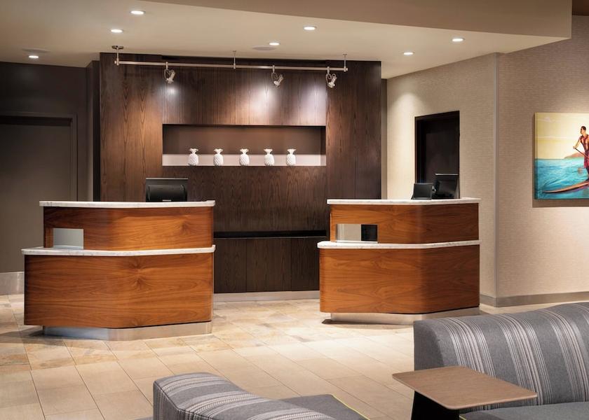 Hawaii Kahului Reception