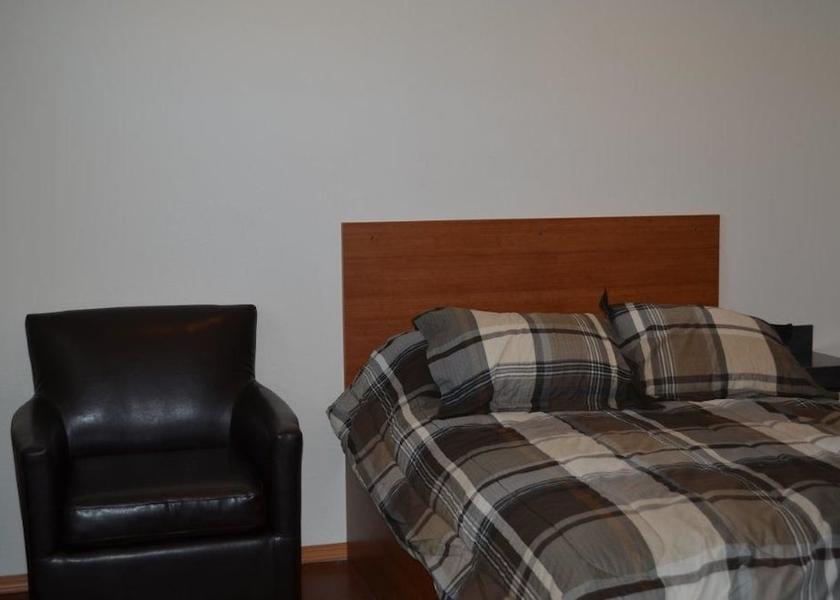 North Dakota Watford City Room