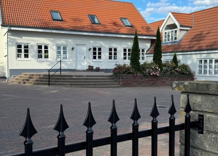 Syddanmark Odense Front of property