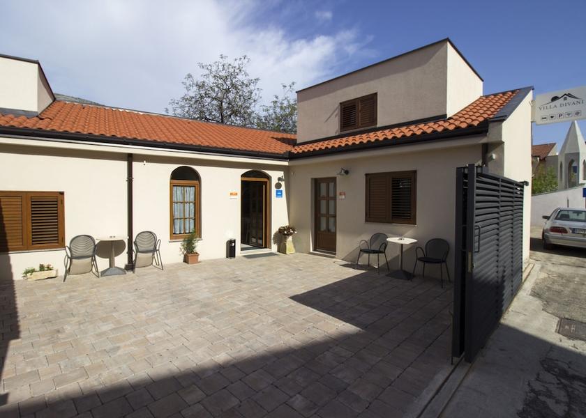 Federation of Bosnia and Herzegovina Mostar Courtyard