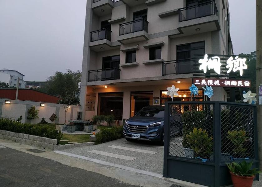 Miaoli County Sanyi Exterior Detail