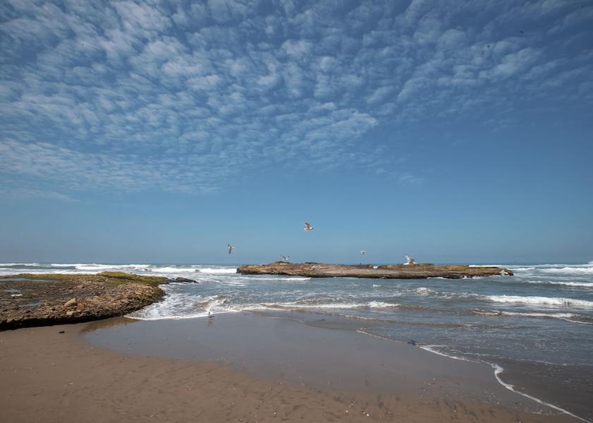 Lima (region) Asia Beach