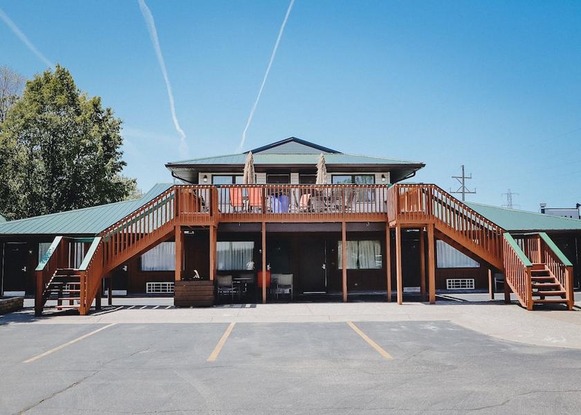 Mississippi Richland Exterior Detail