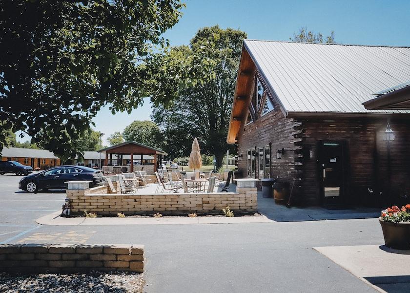 Mississippi Richland Exterior Detail