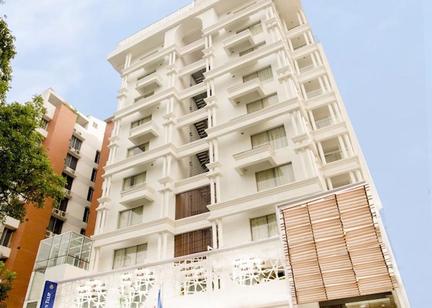  Dhaka Facade
