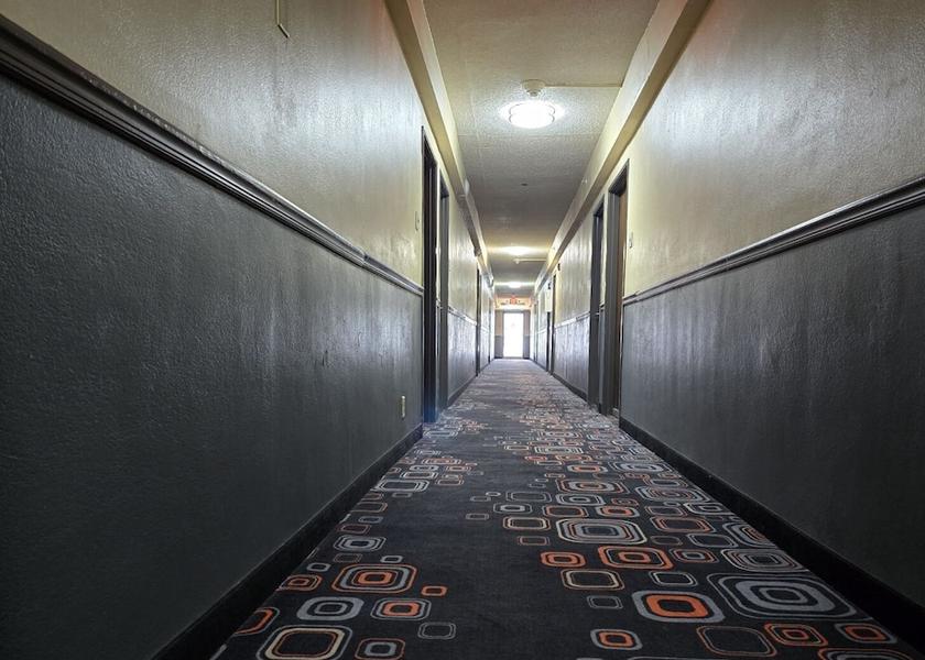 Iowa Mason City Hallway