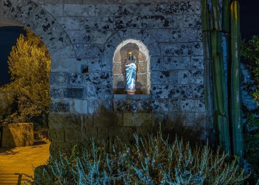 Puglia Bagnolo del Salento Exterior Detail