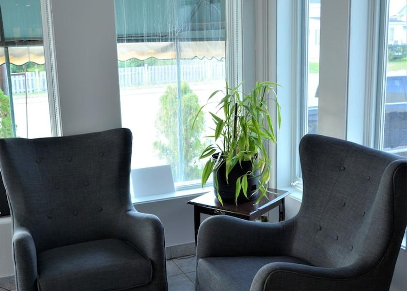 Quebec Forestville Reception