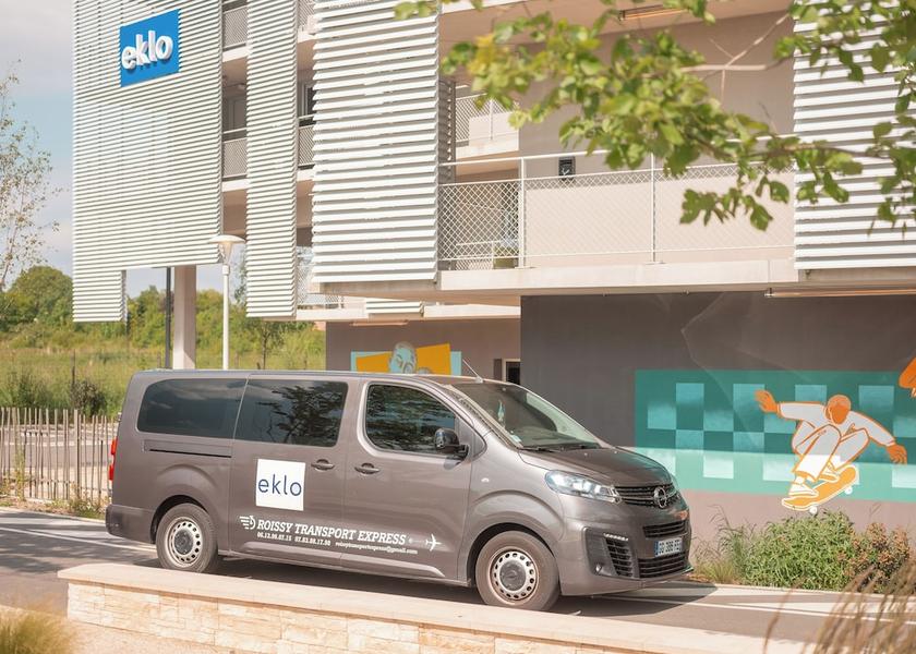 Ile-de-France Roissy-en-France Airport Shuttle