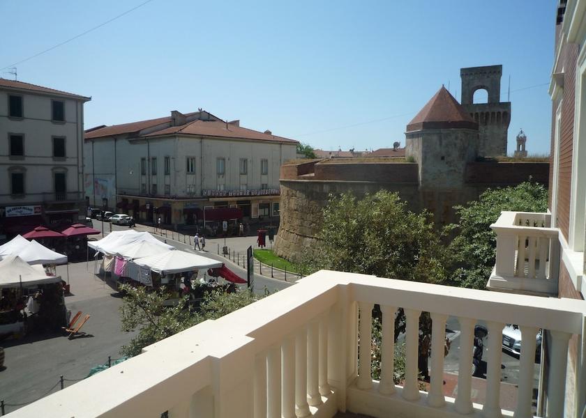 Tuscany Piombino Facade
