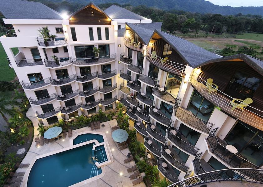 Puntarenas Jaco Exterior Detail