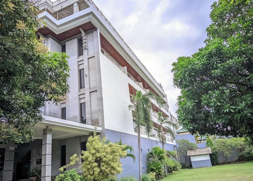 Bali Kerobokan Front of property