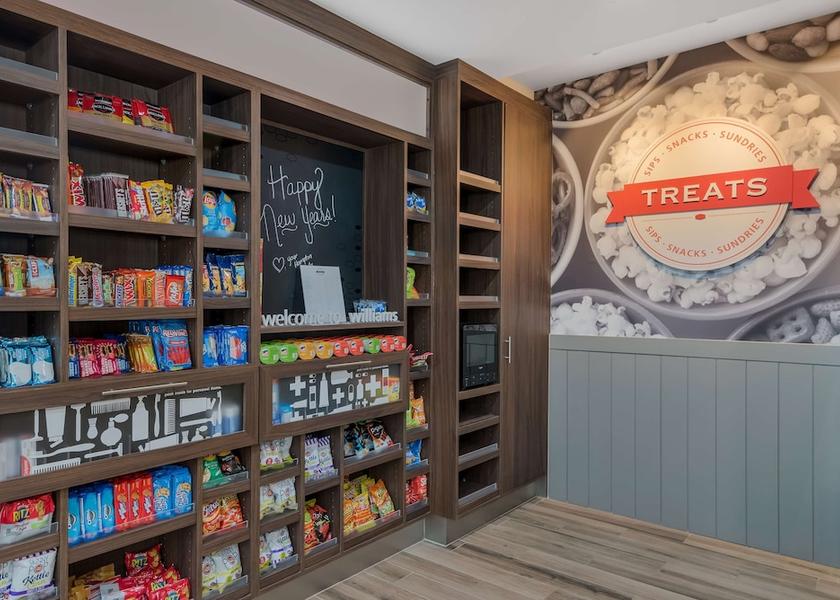 Arizona Williams Snack bar
