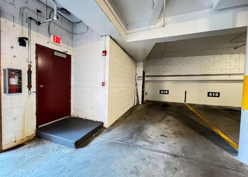 California Mammoth Lakes Interior Entrance