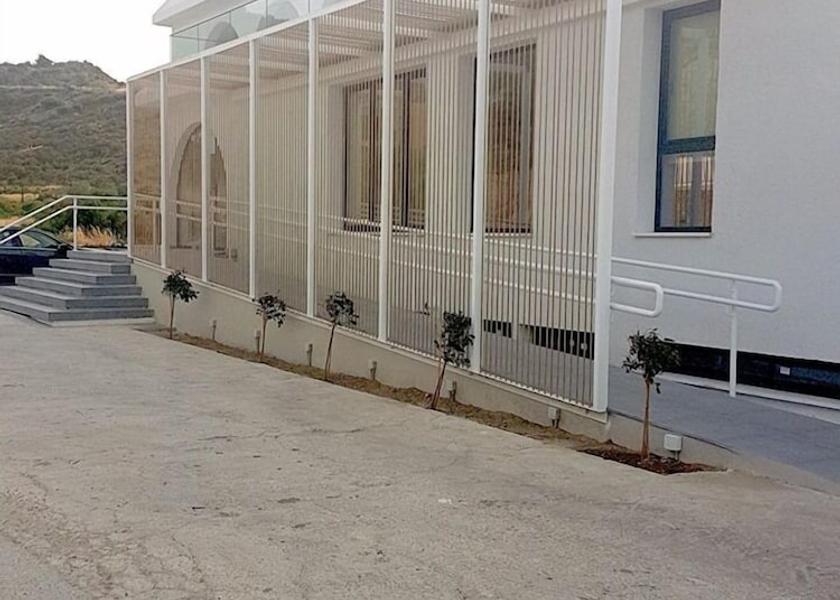 Nicosia District Kato Pyrgos Parking