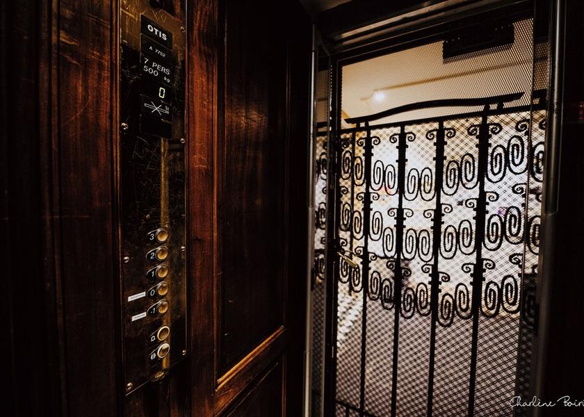 Auvergne-Rhone-Alpes Vals-les-Bains Elevator