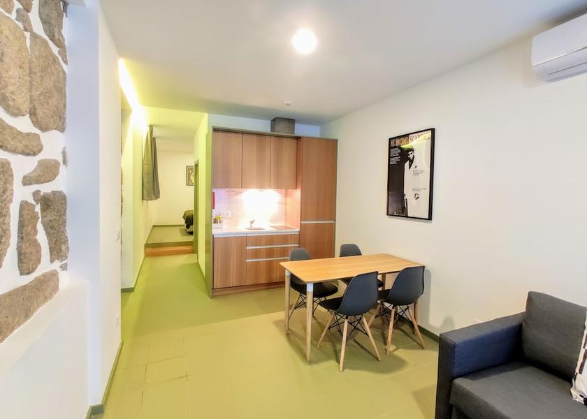Norte Porto In-Room Dining
