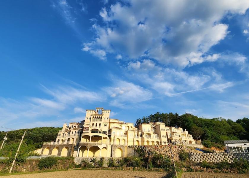 Gangwon Hongcheon Exterior