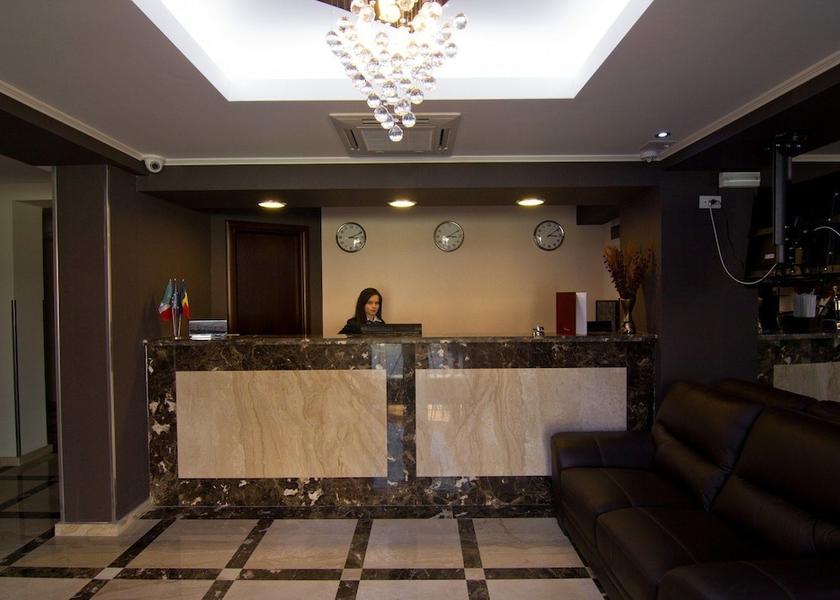  Bucharest Check-in/check-out kiosk