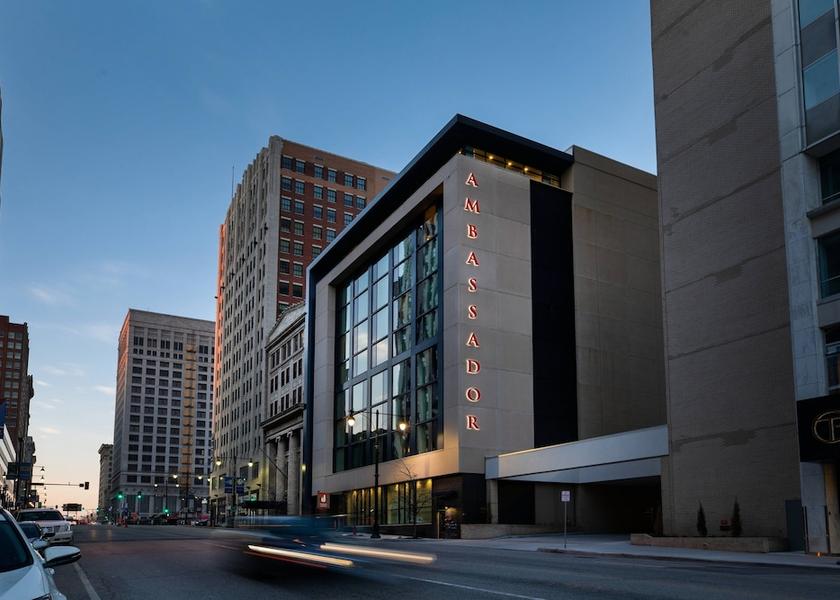 Missouri Kansas City Exterior Detail