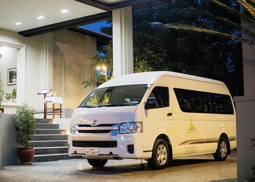  Luang Prabang Airport Shuttle