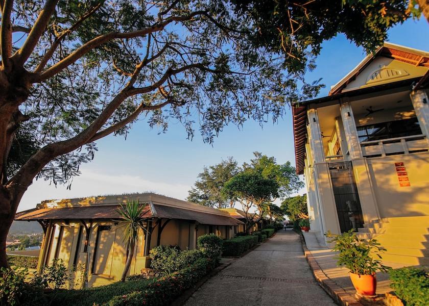  Luang Prabang Exterior