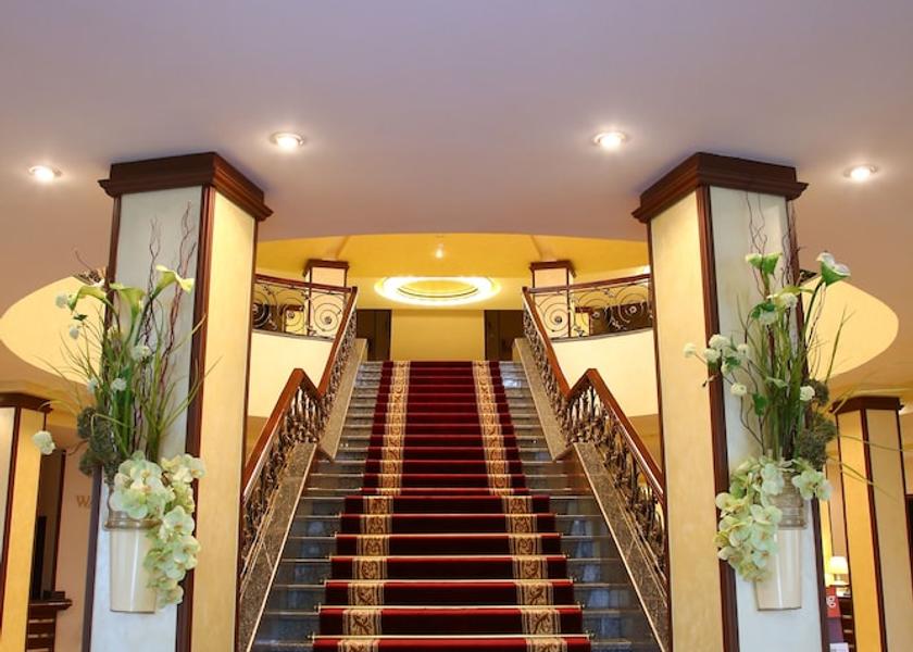  Tsaghkadzor Lobby