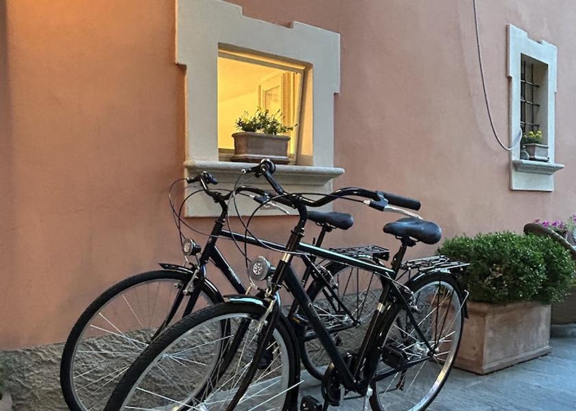 Piedmont Cannero Riviera Bicycling