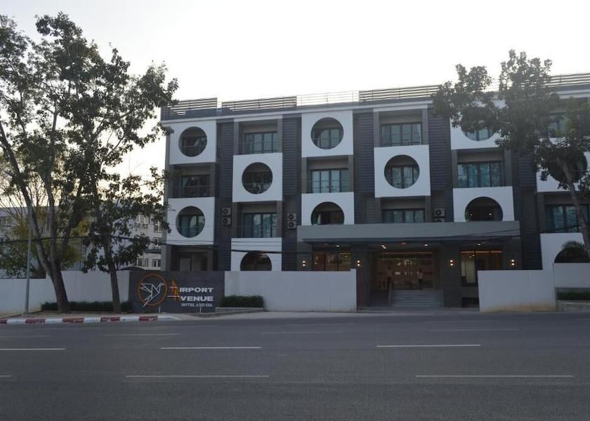  Yangon Exterior Detail