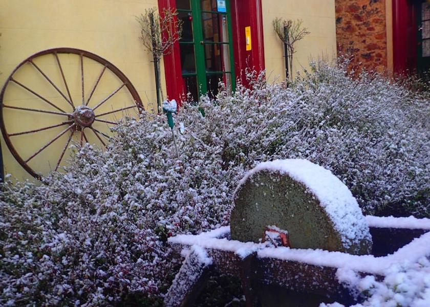 Tasmania Deloraine Facade