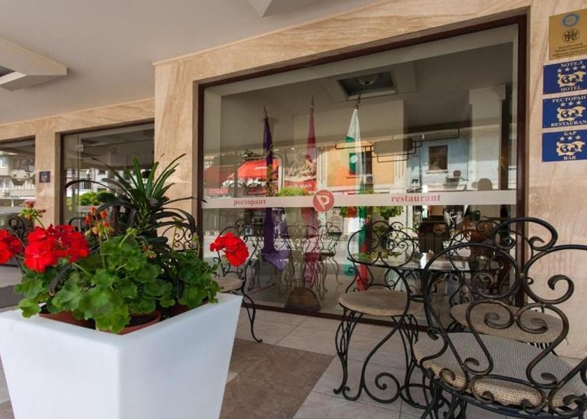  Veliko Tarnovo entrance