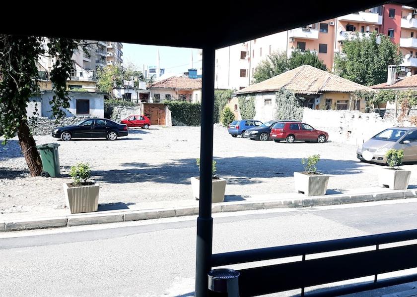 Shkodër County Shkodër Parking