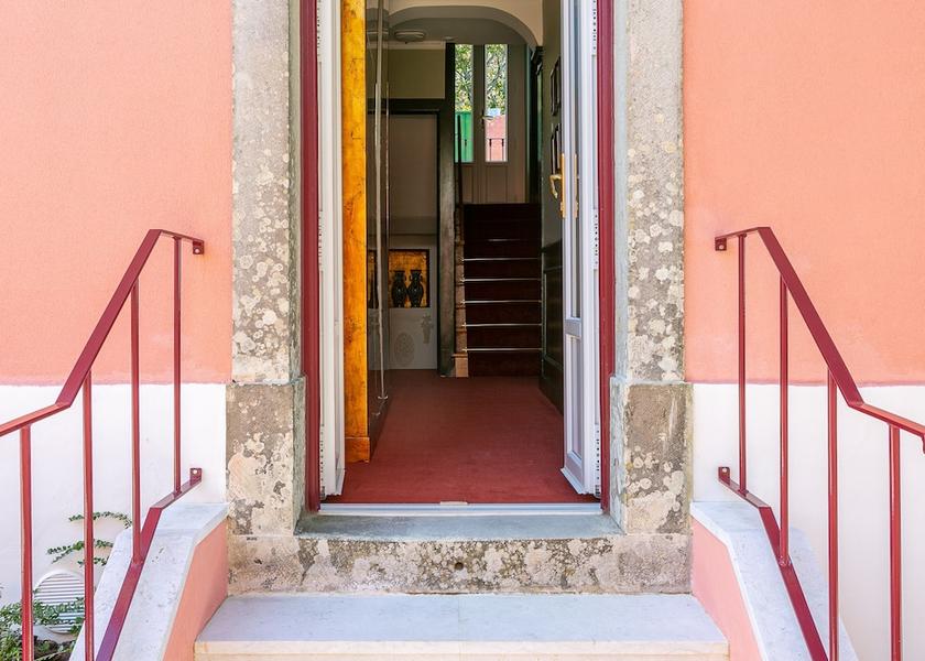  Sintra Property entrance