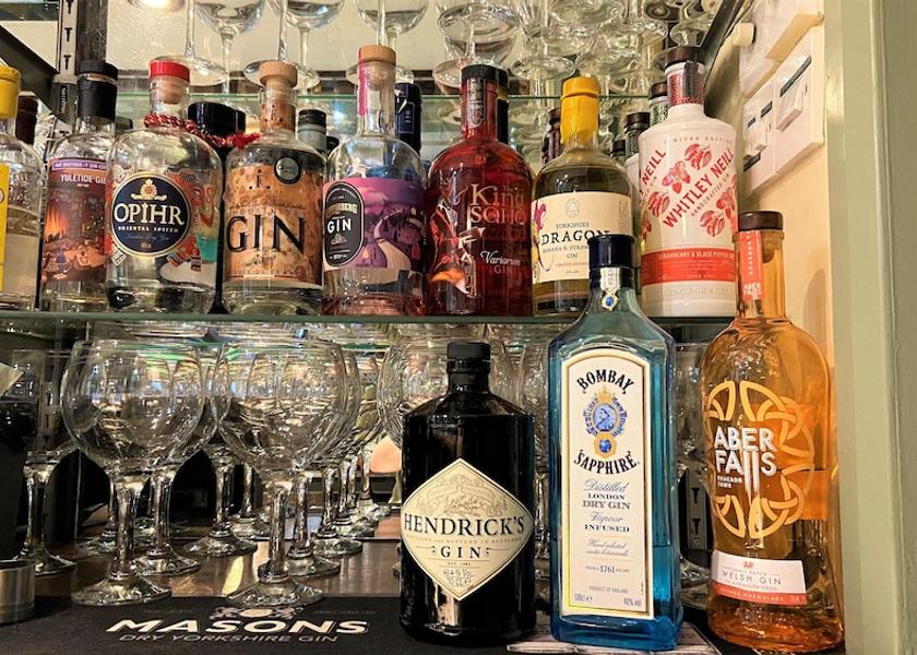 England Gainsborough Bar