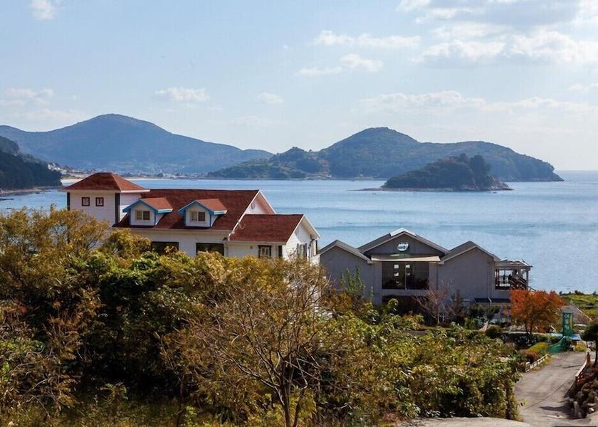 South Gyeongsang Geoje Exterior