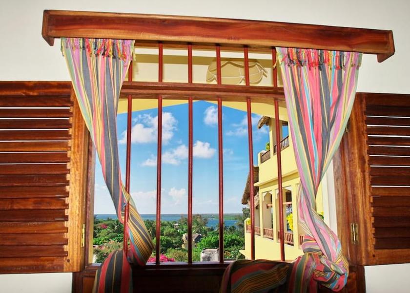  Lamu Room