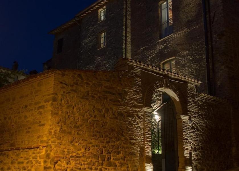 Umbria Paciano Exterior Detail