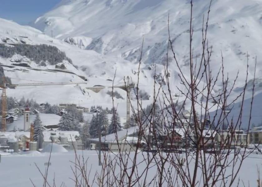 Uri Andermatt Exterior