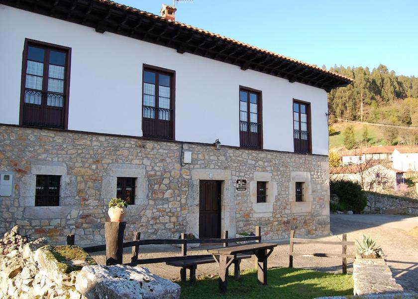Asturias Llanes Entrance