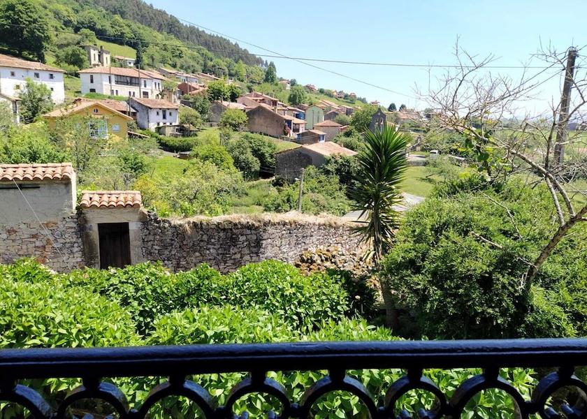 Asturias Llanes Balcony