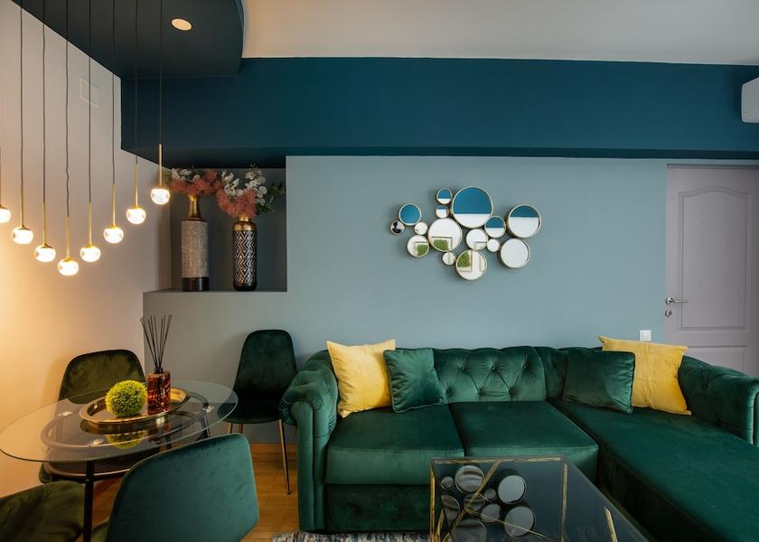  Bucharest Living Area