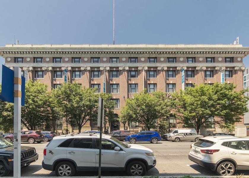 Mississippi Philadelphia Facade