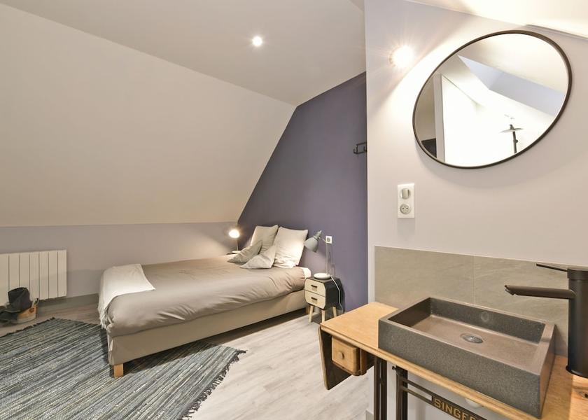 Hauts-de-France Saint-Quentin Room