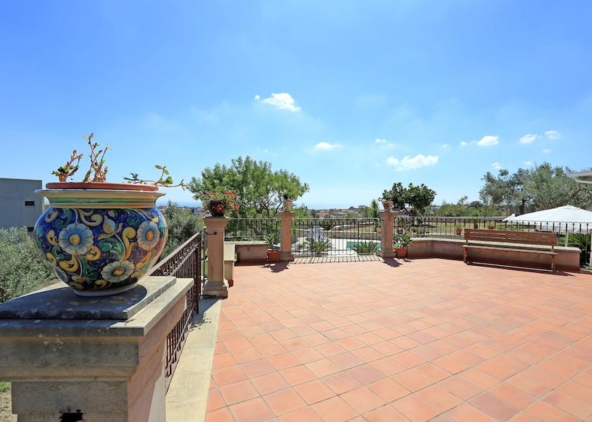 Sicily Ispica Terrace