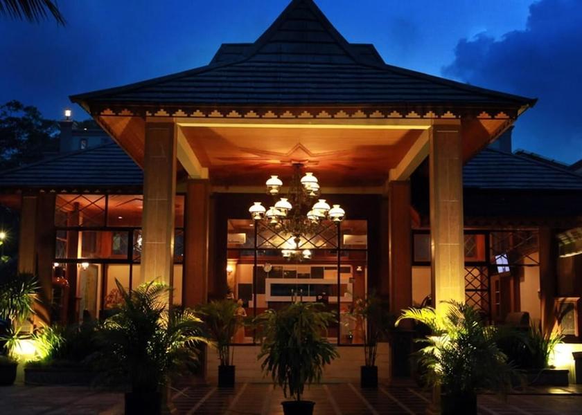 Bangka-Belitung Tanjung Pandan Exterior Detail