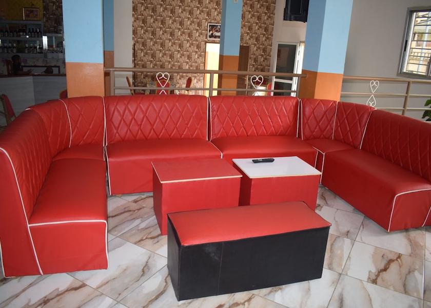  Abidjan Interior Entrance