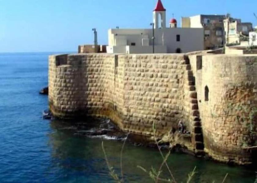  Acre Exterior Detail