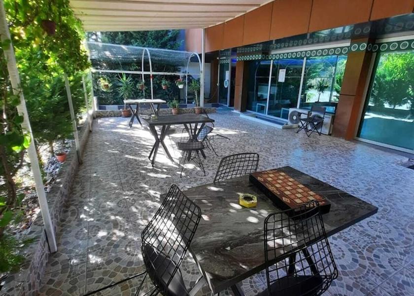  Istanbul Exterior Detail