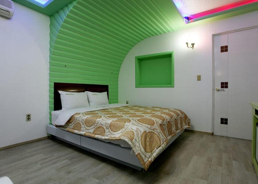 South Chungcheong Seosan Room