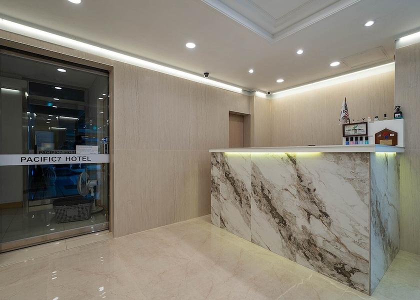 Gyeonggi Pyeongtaek Lobby